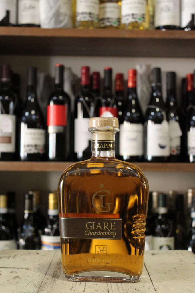 Grappa Giare Chardonnay (Italia) 45%