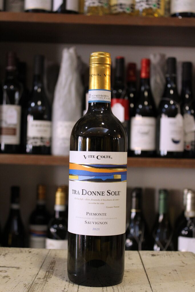 Tra Donne Sole Sauvignon Vite Colte