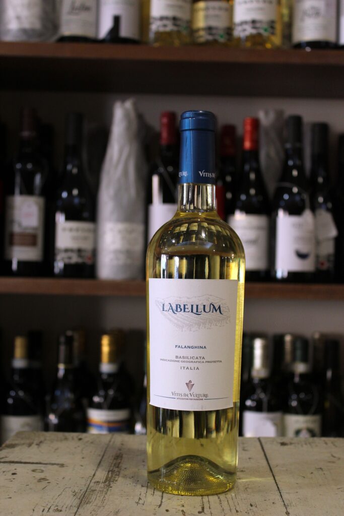 Falanghina La Bellum Vitis in Vulture